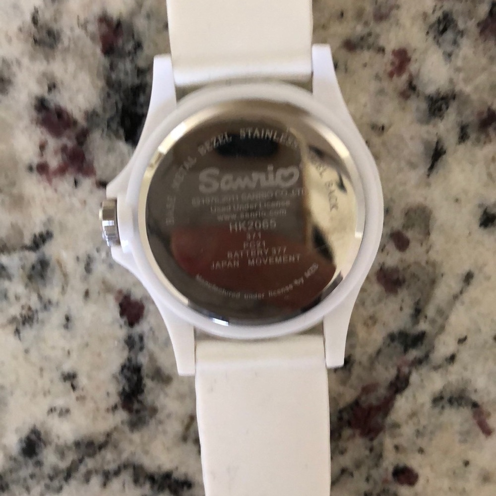 Watch - Picture 3 of 3